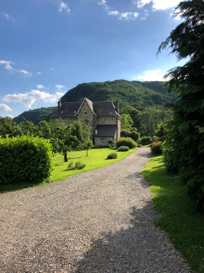 Bed and Breakfast Le Figarelou Thiezac Екстер'єр фото