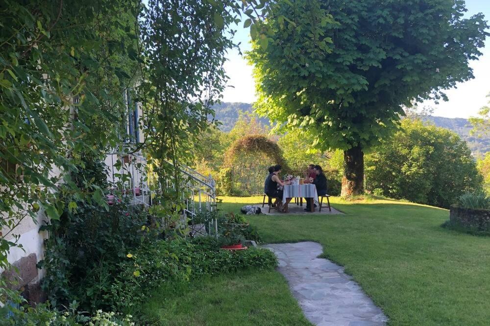Bed and Breakfast Le Figarelou Thiezac Екстер'єр фото